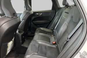 Volvo XC60 esikatselu 31
