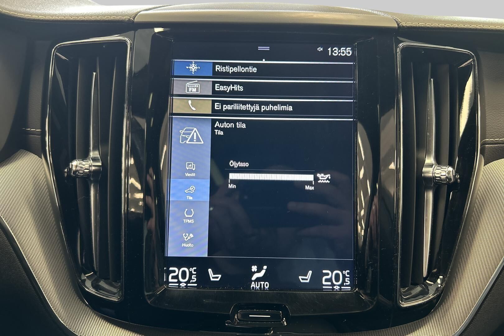 Volvo XC60 iso kuva 21