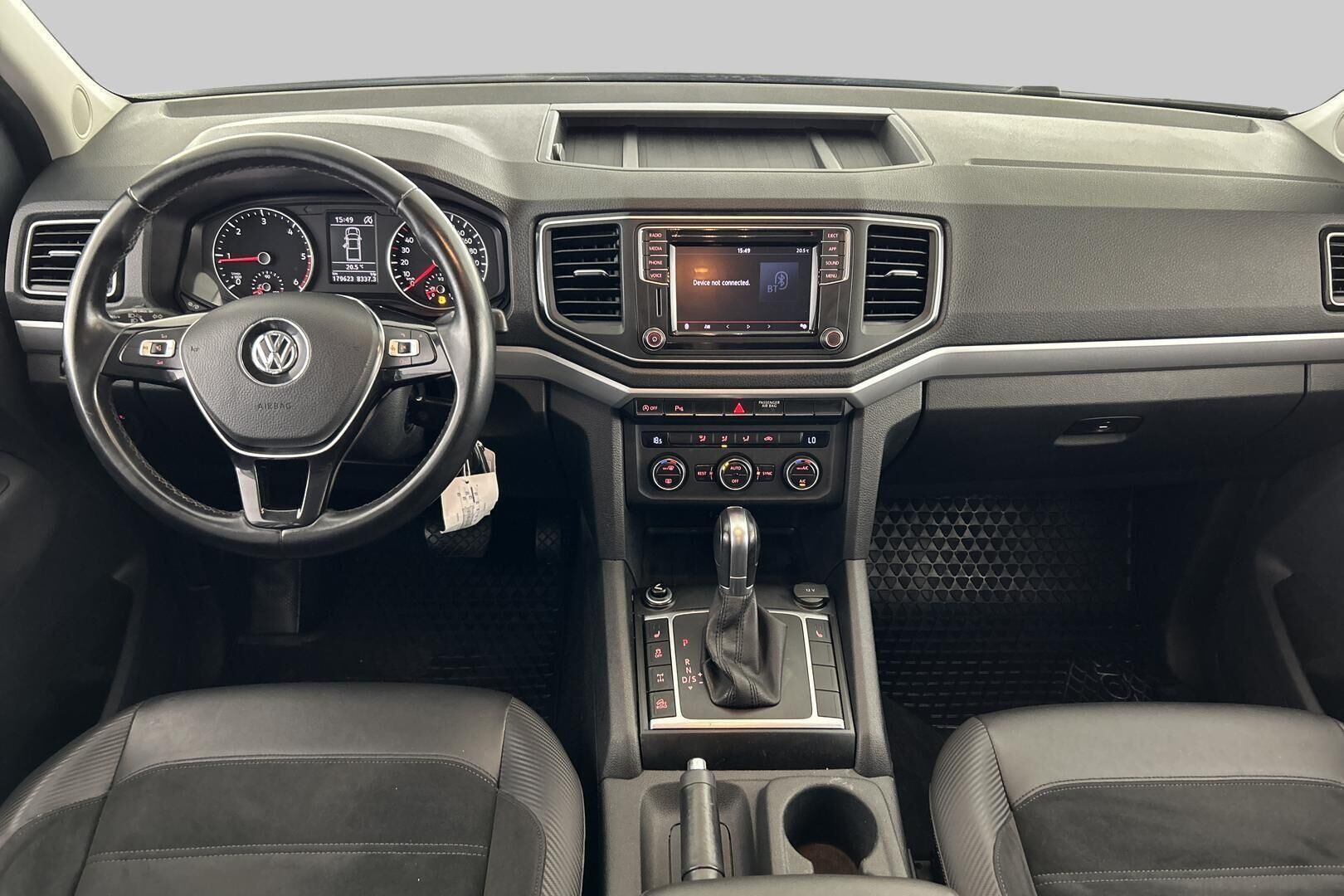 Volkswagen Amarok iso kuva 11