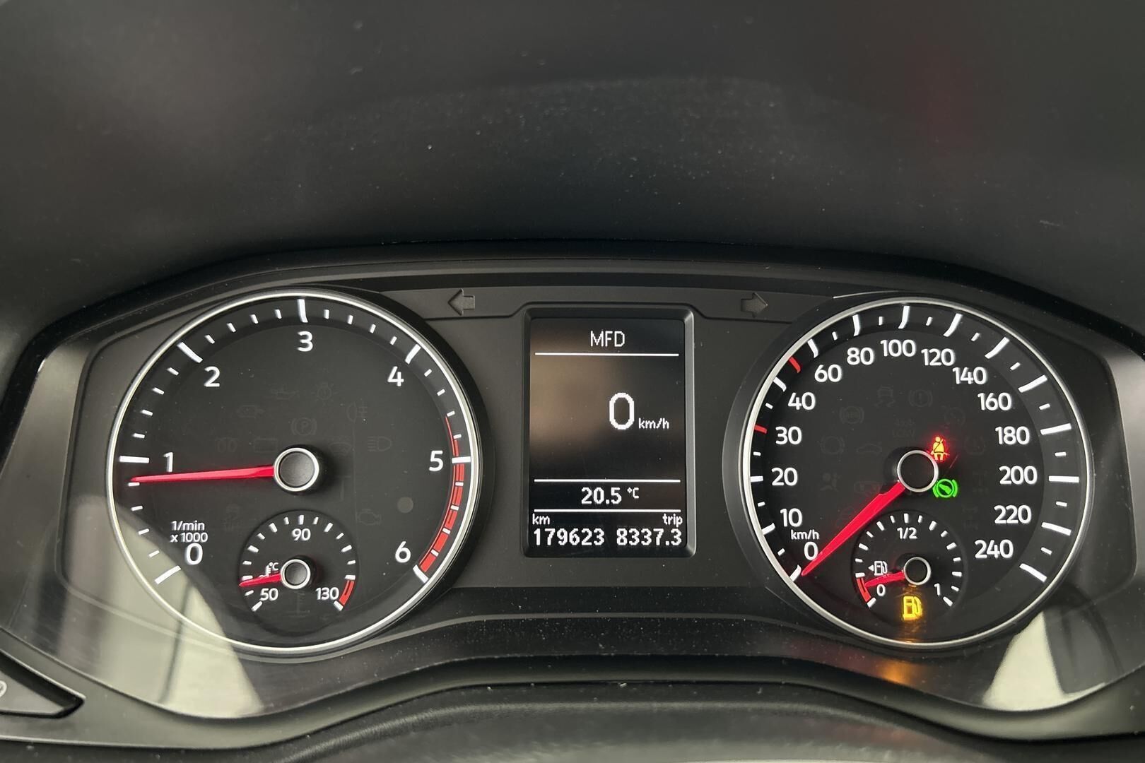 Volkswagen Amarok iso kuva 15