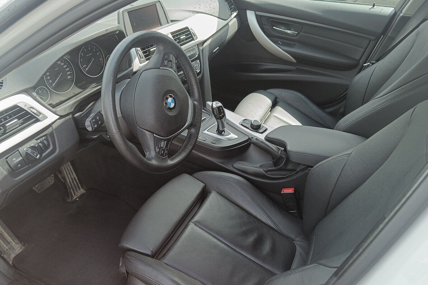 BMW 3-sarja iso kuva 1