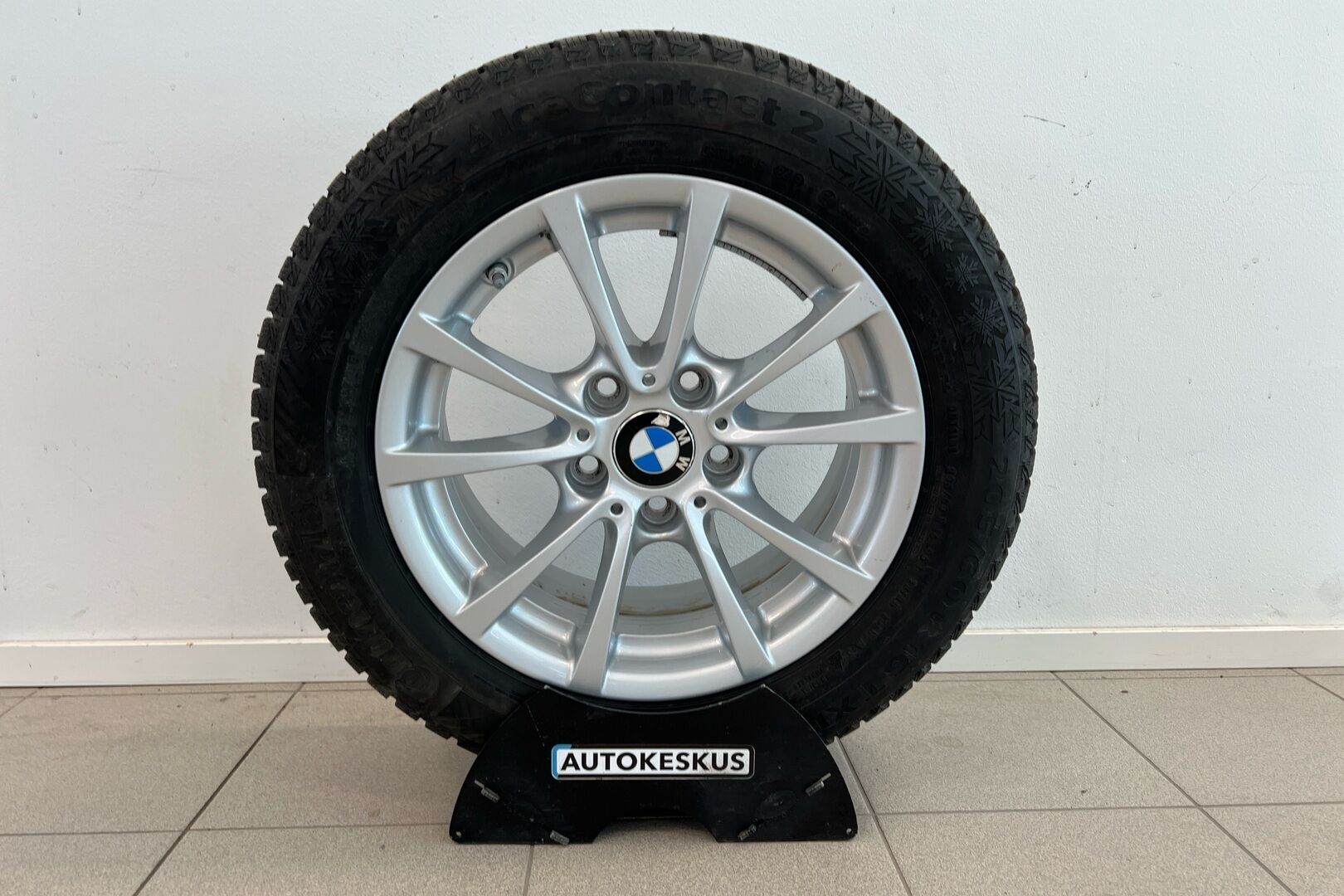 BMW 3-sarja iso kuva 19