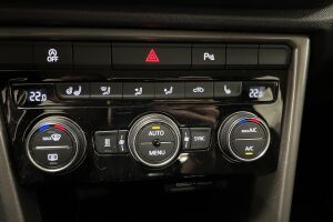 Volkswagen T-Roc esikatselu 16