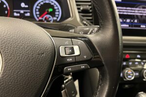 Volkswagen T-Roc esikatselu 18