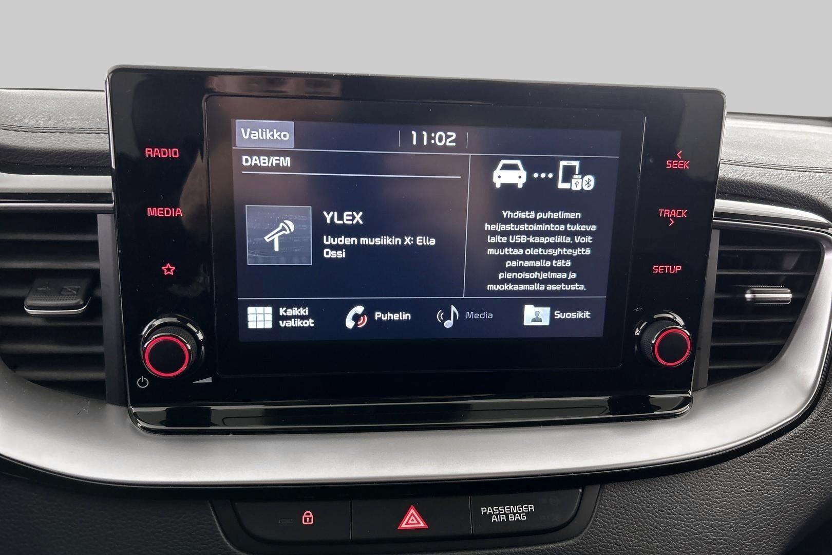 Kia Ceed iso kuva 18