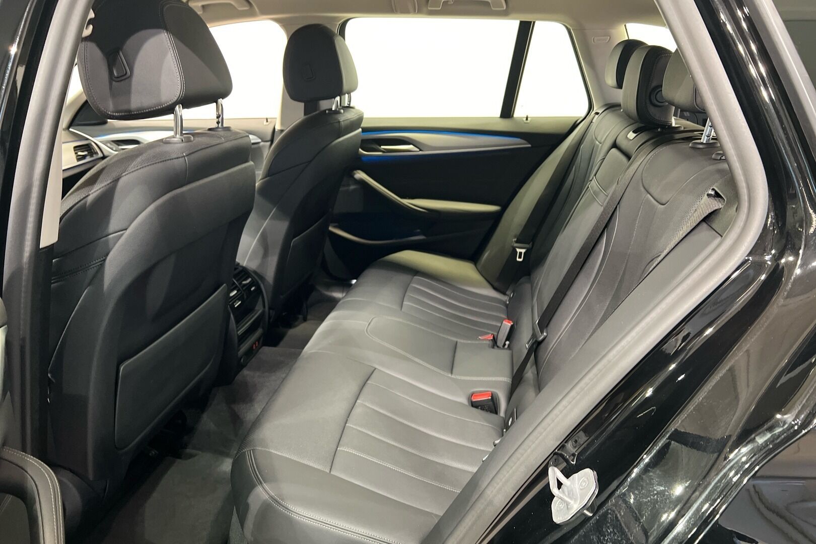 BMW 5-sarja iso kuva 9