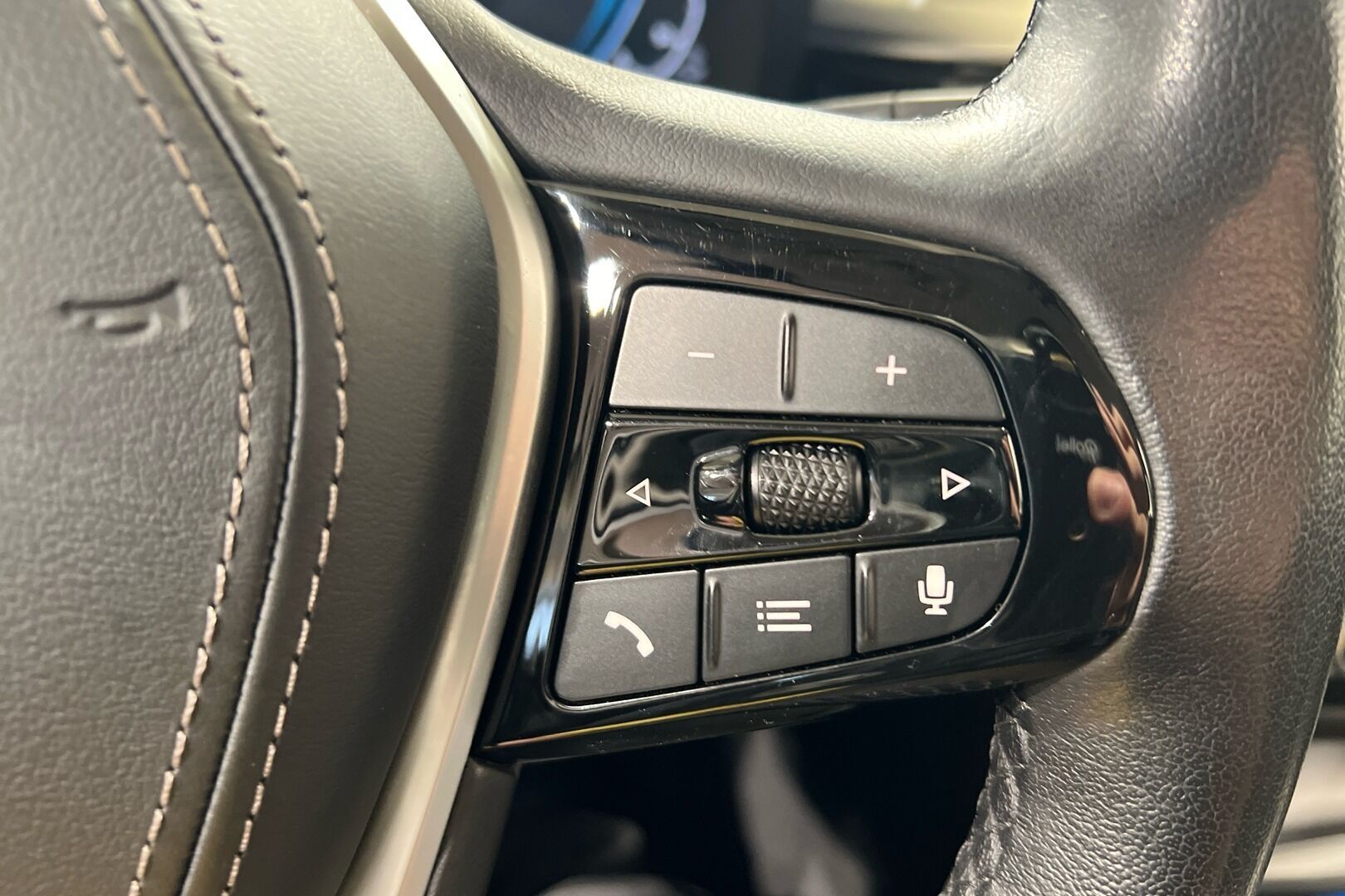 BMW 5-sarja iso kuva 21