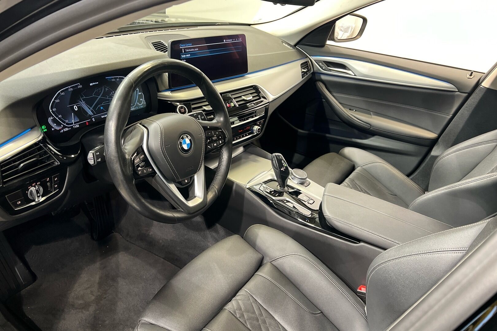 BMW 5-sarja iso kuva 27