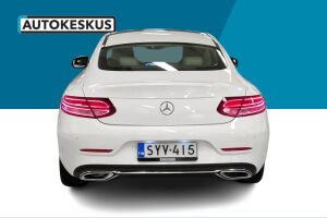 Mercedes-Benz C esikatselu 6