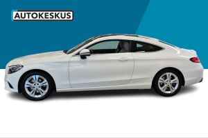 Mercedes-Benz C esikatselu 8