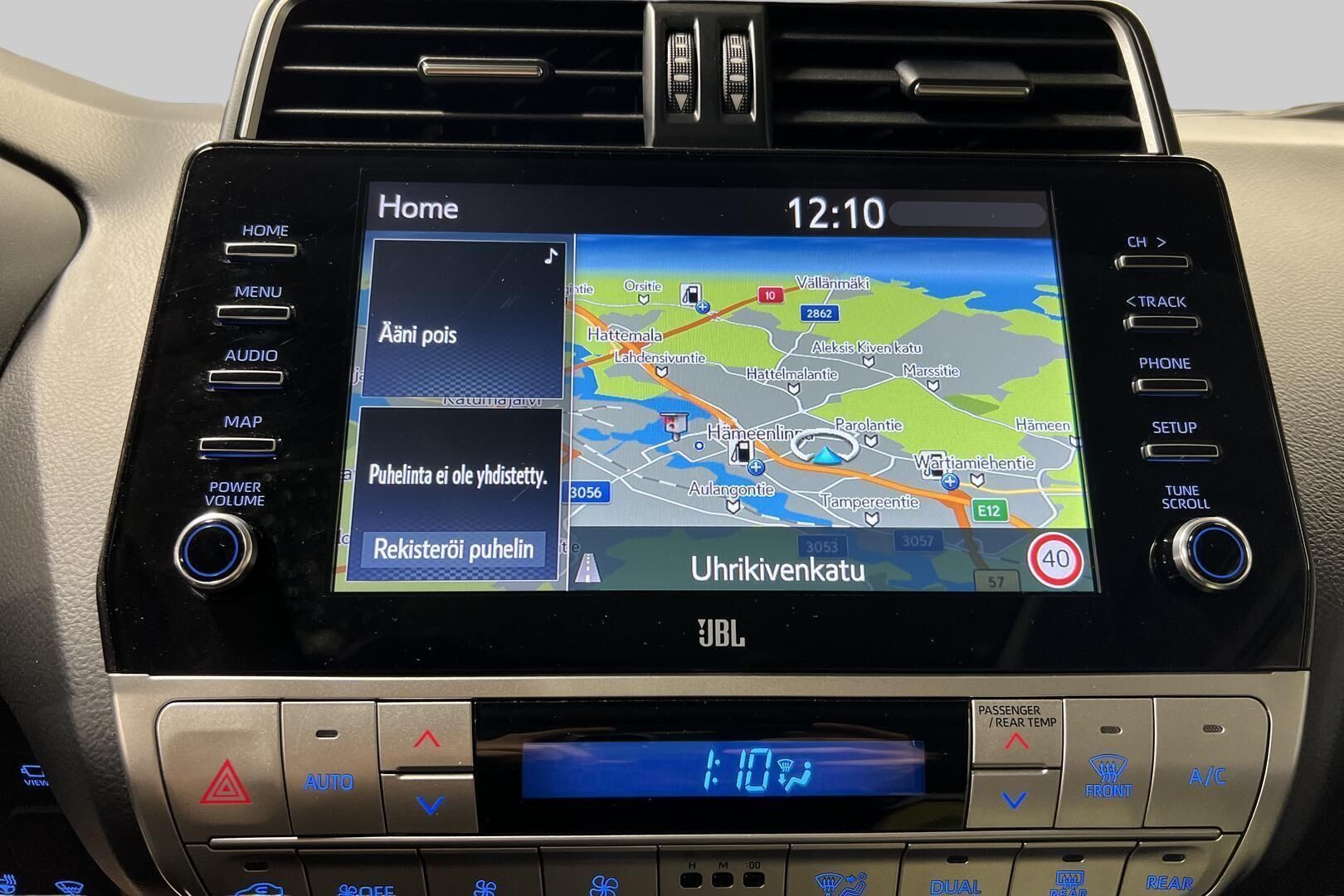 Toyota Land Cruiser iso kuva 13