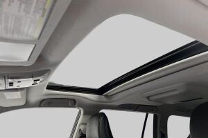 Toyota Land Cruiser esikatselu 21