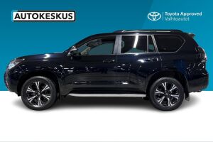 Toyota Land Cruiser esikatselu 6