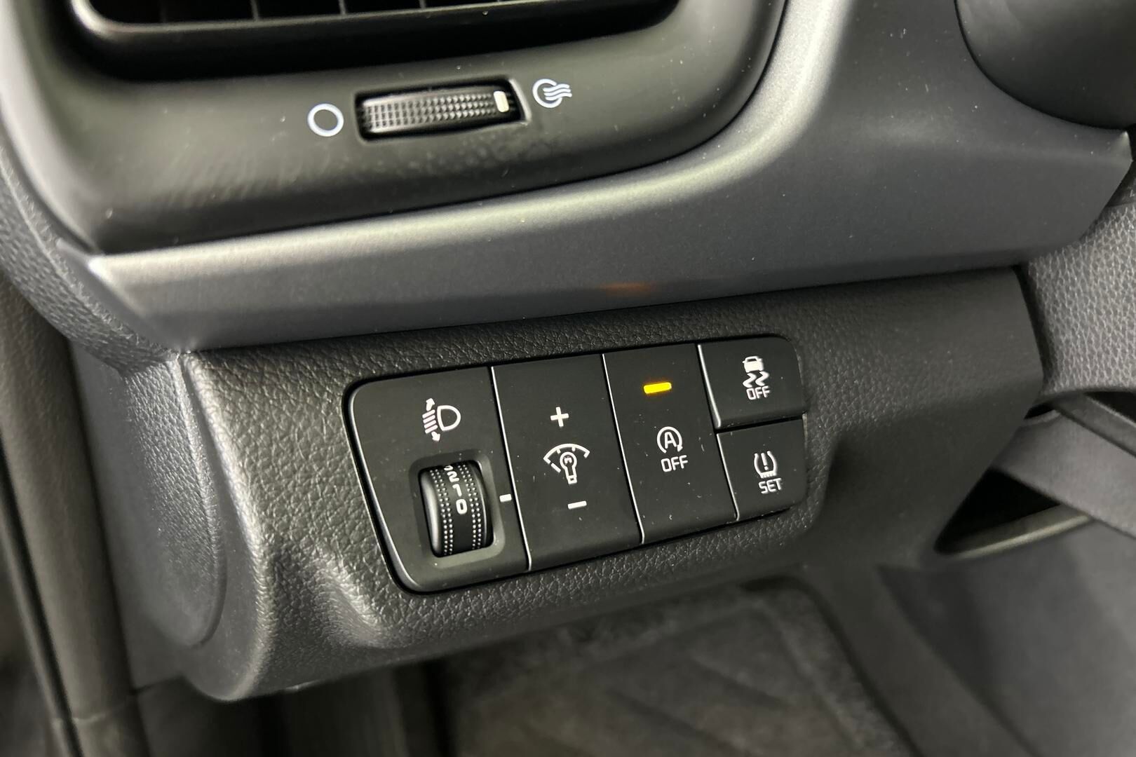 Kia Rio iso kuva 14