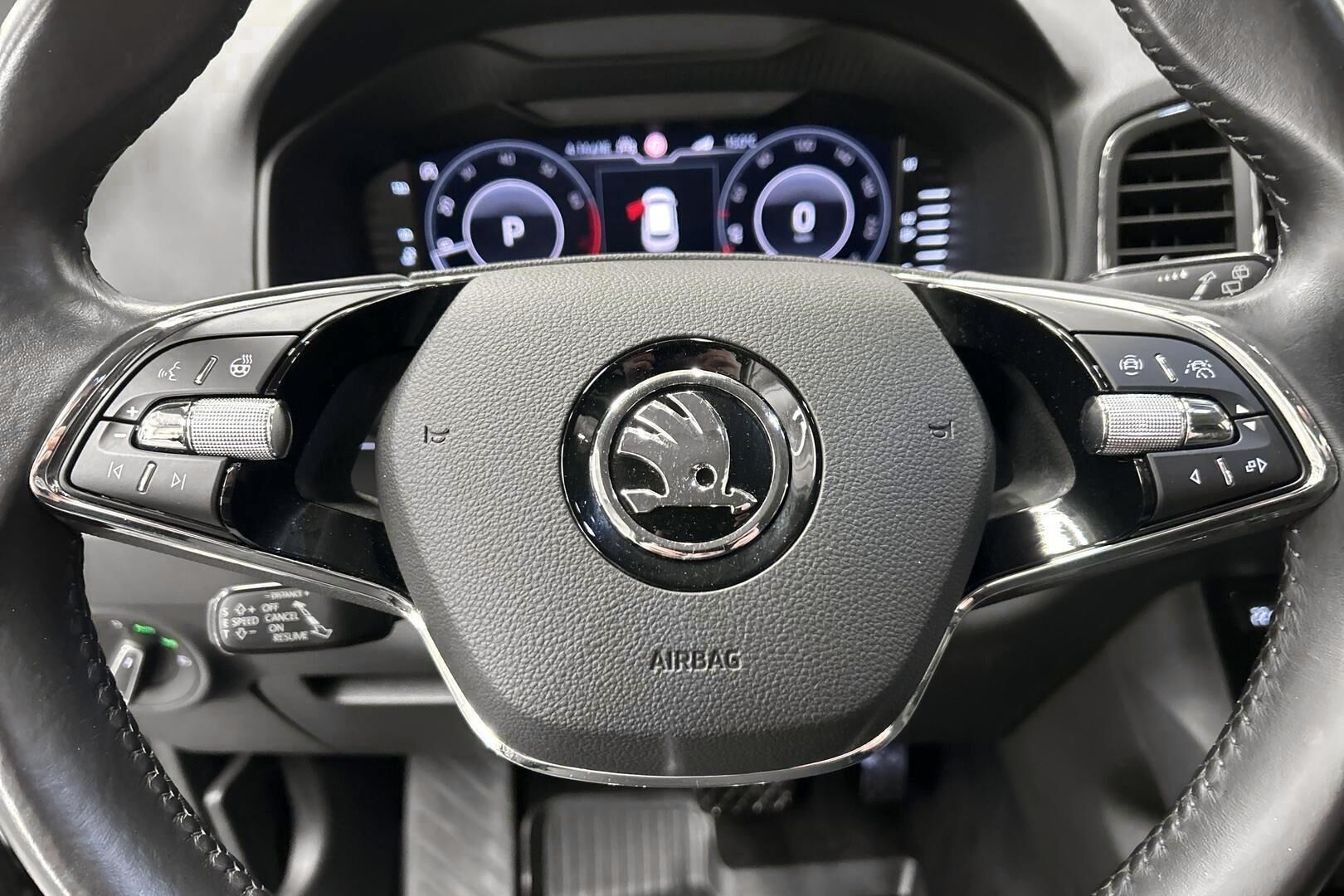 Skoda Karoq iso kuva 17