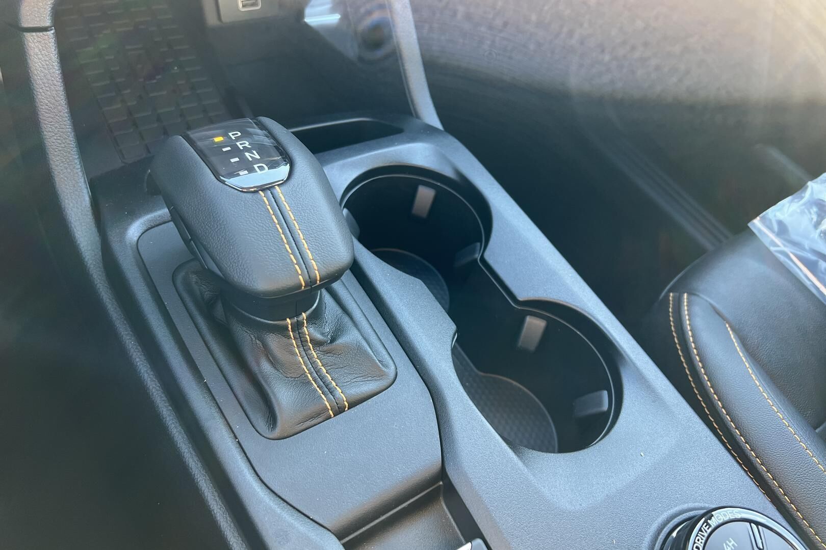 Ford Ranger iso kuva 15