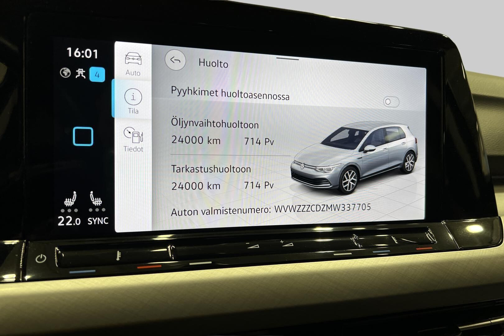 Volkswagen Golf iso kuva 14