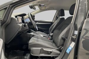 Volkswagen Golf esikatselu 7