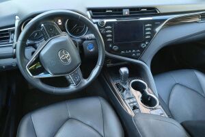Toyota Camry esikatselu 1