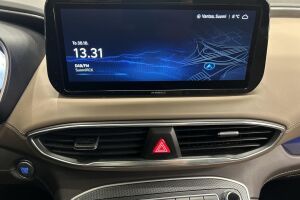 Hyundai Santa Fe esikatselu 17