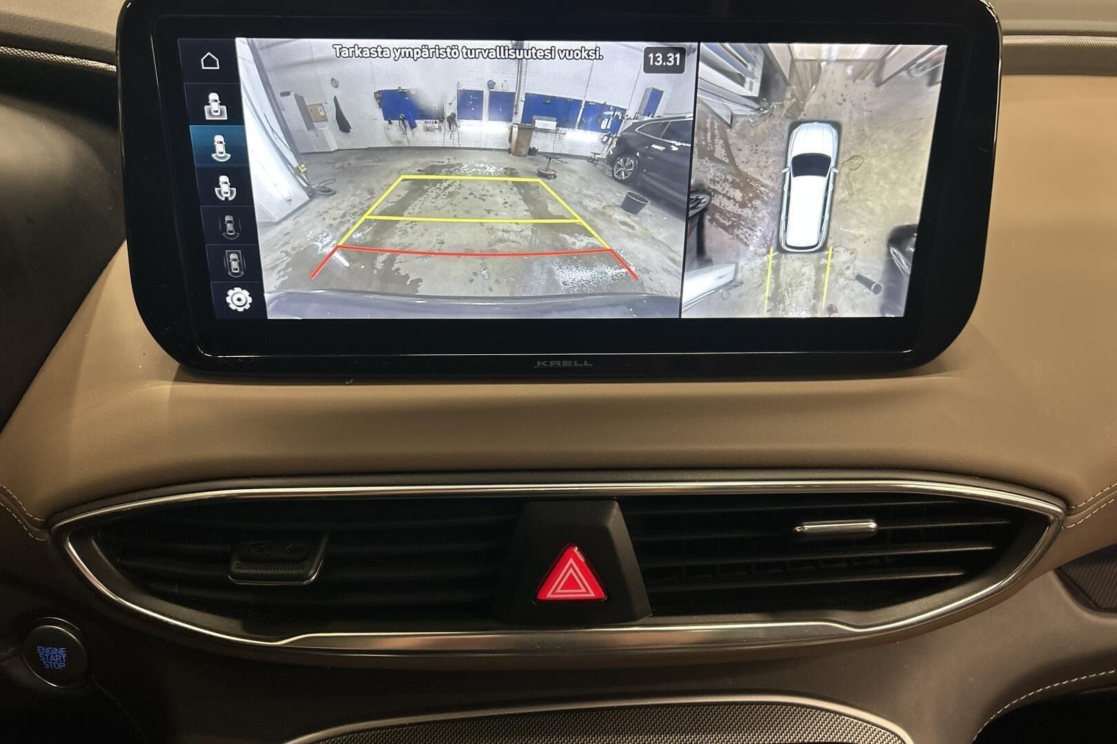 Hyundai Santa Fe iso kuva 18