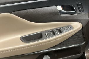 Hyundai Santa Fe esikatselu 22