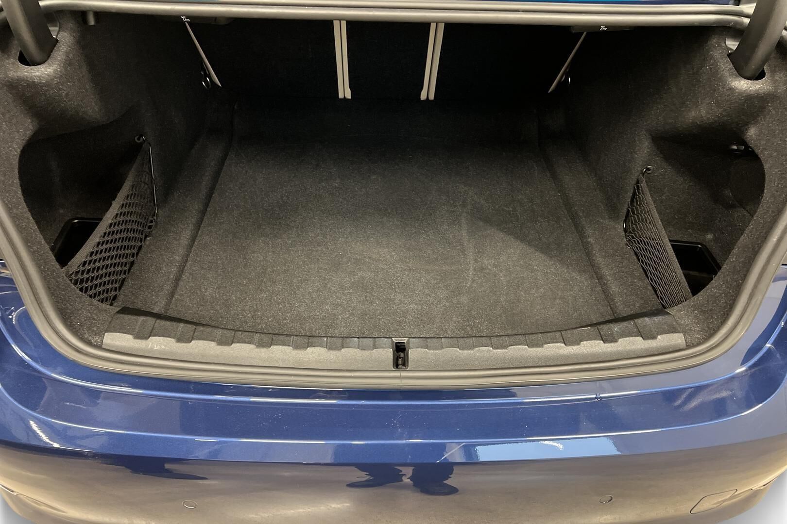 BMW 3-sarja iso kuva 11