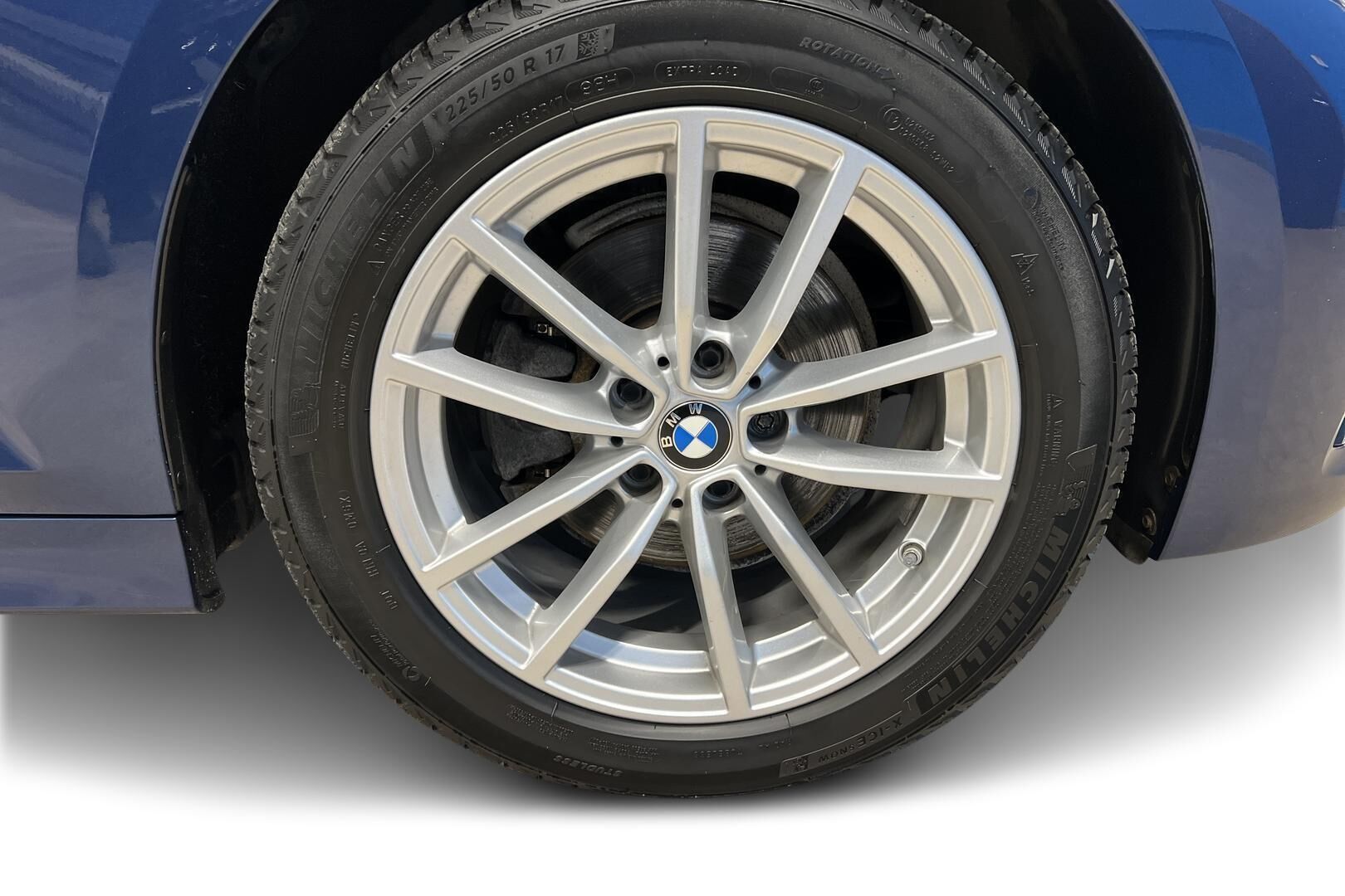 BMW 3-sarja iso kuva 12