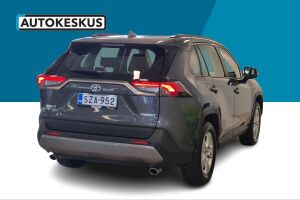 Toyota RAV4 esikatselu 25