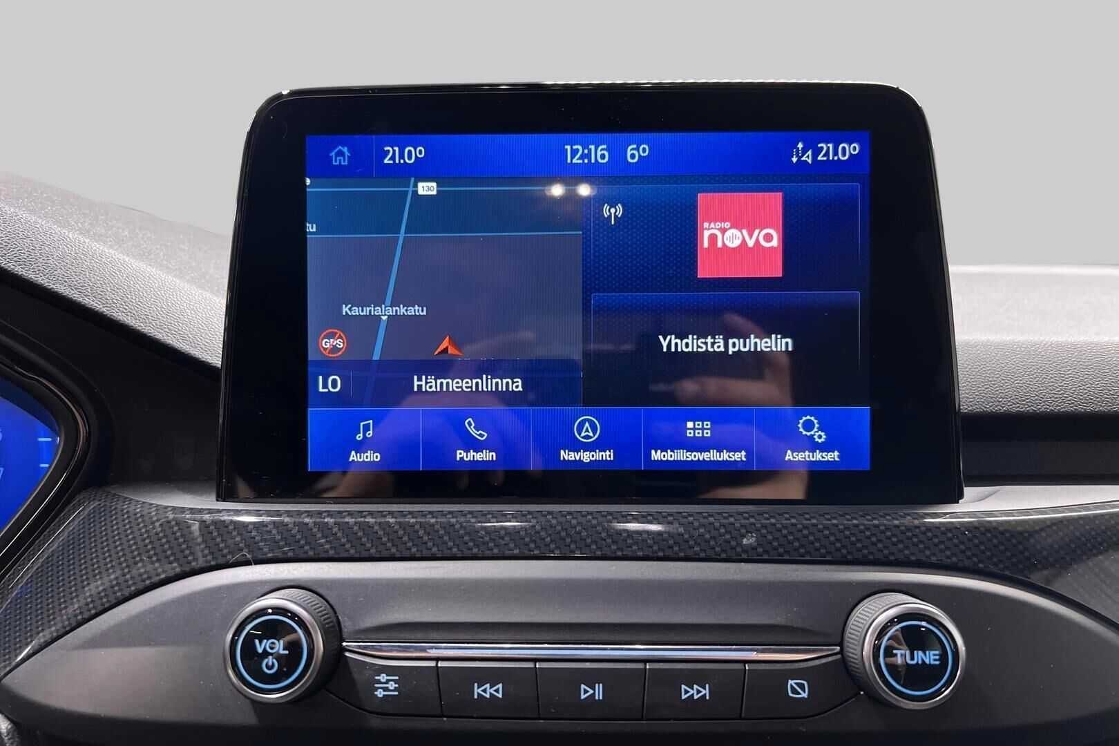 Ford Focus iso kuva 15