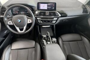 BMW X3 esikatselu 10