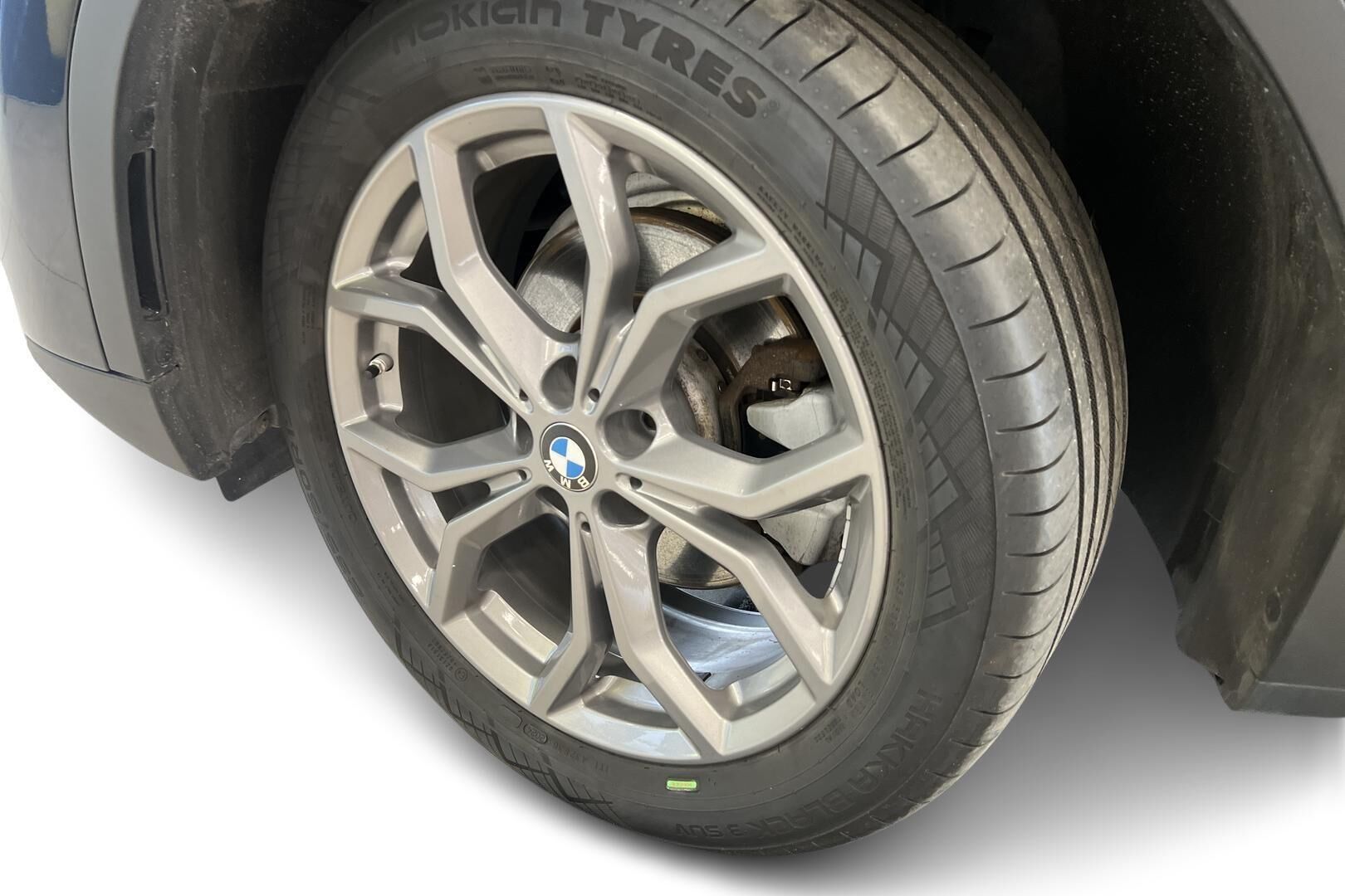 BMW X3 iso kuva 12
