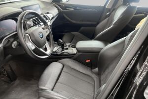 BMW X3 esikatselu 8