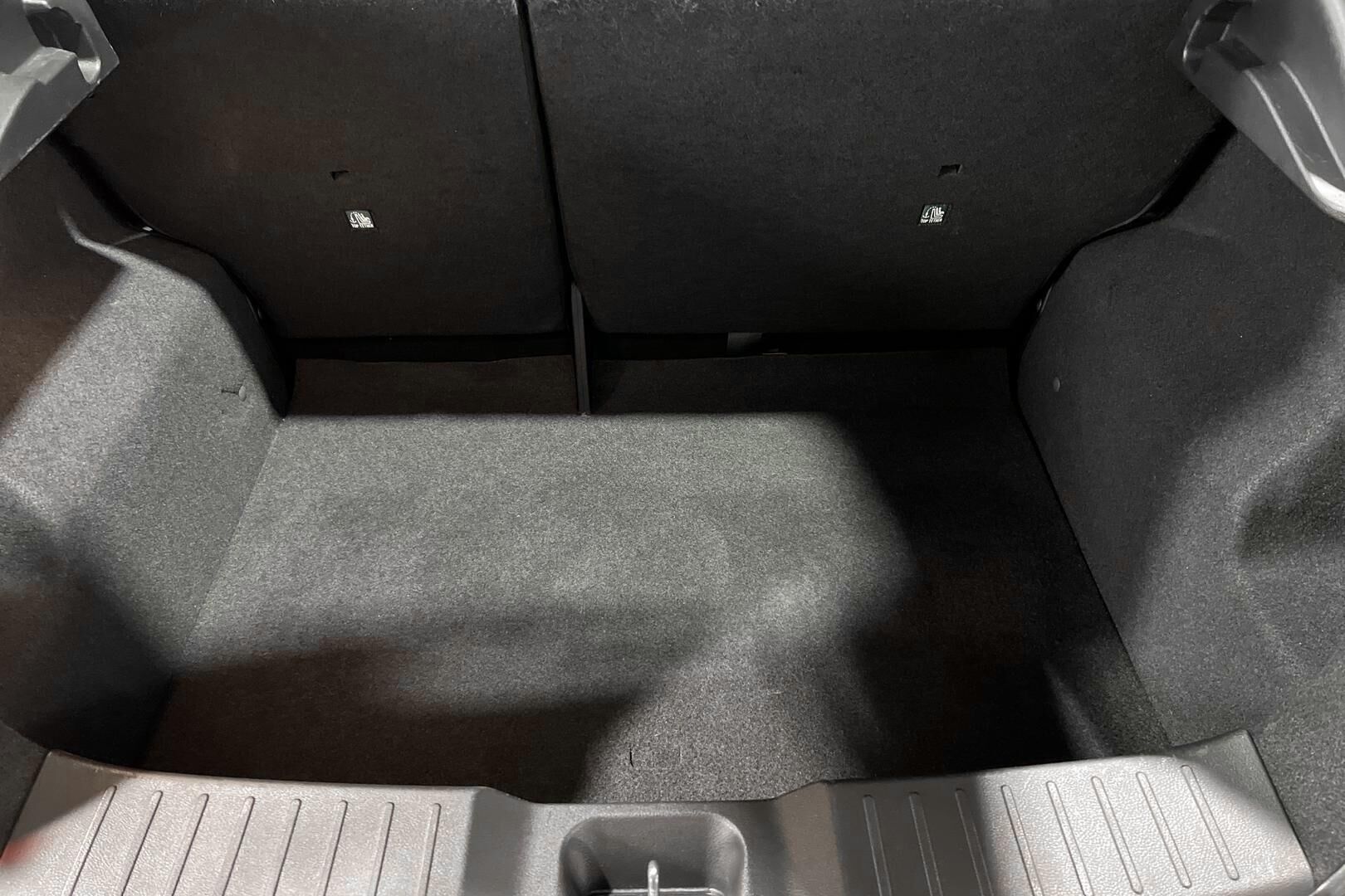 Nissan Juke iso kuva 11