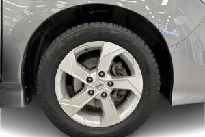 Nissan Leaf esikatselu 9