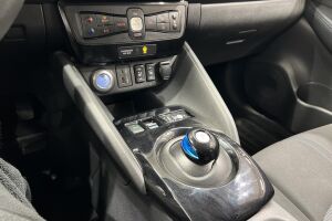 Nissan Leaf esikatselu 20