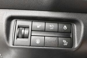 Nissan Leaf esikatselu 19