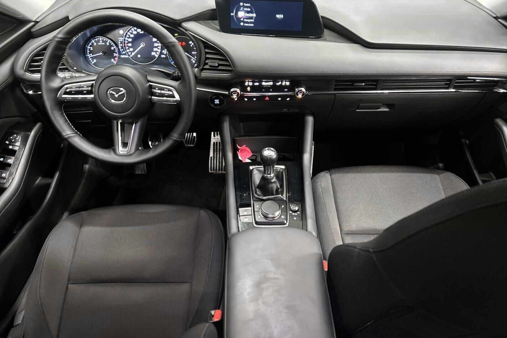 Mazda Mazda3 iso kuva 11