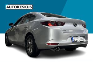 Mazda Mazda3 esikatselu 7