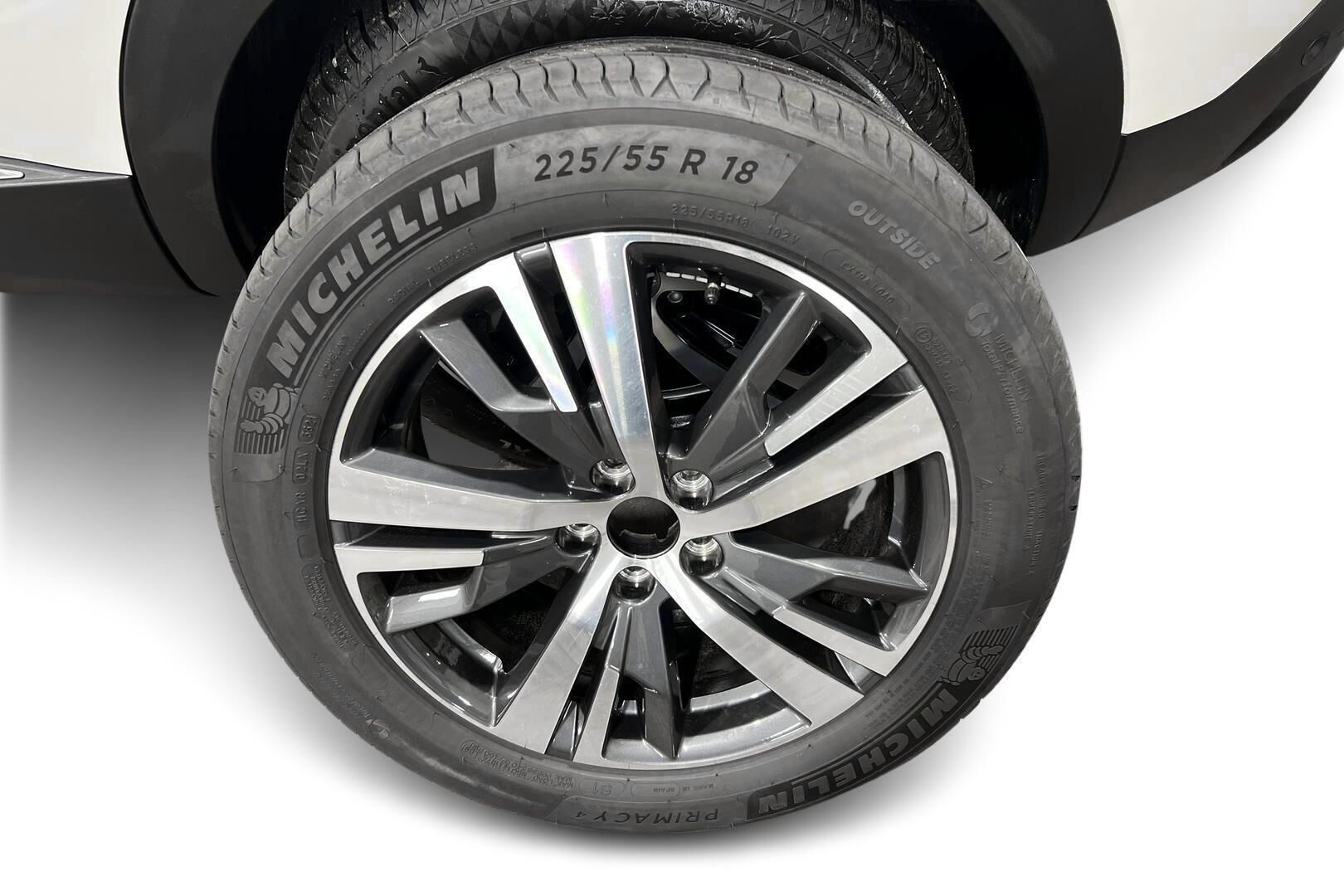 Peugeot 3008 iso kuva 20