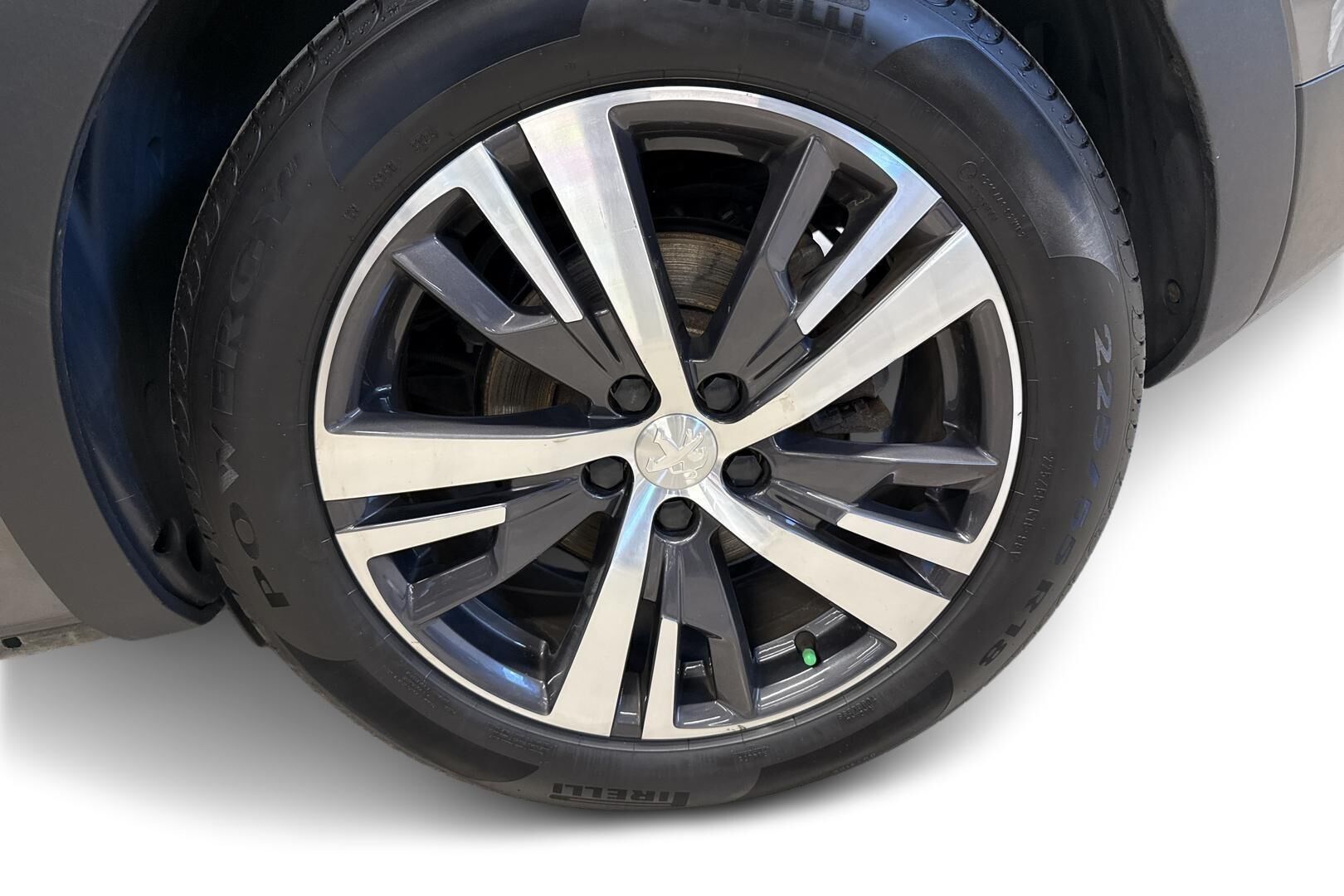 Peugeot 3008 iso kuva 13