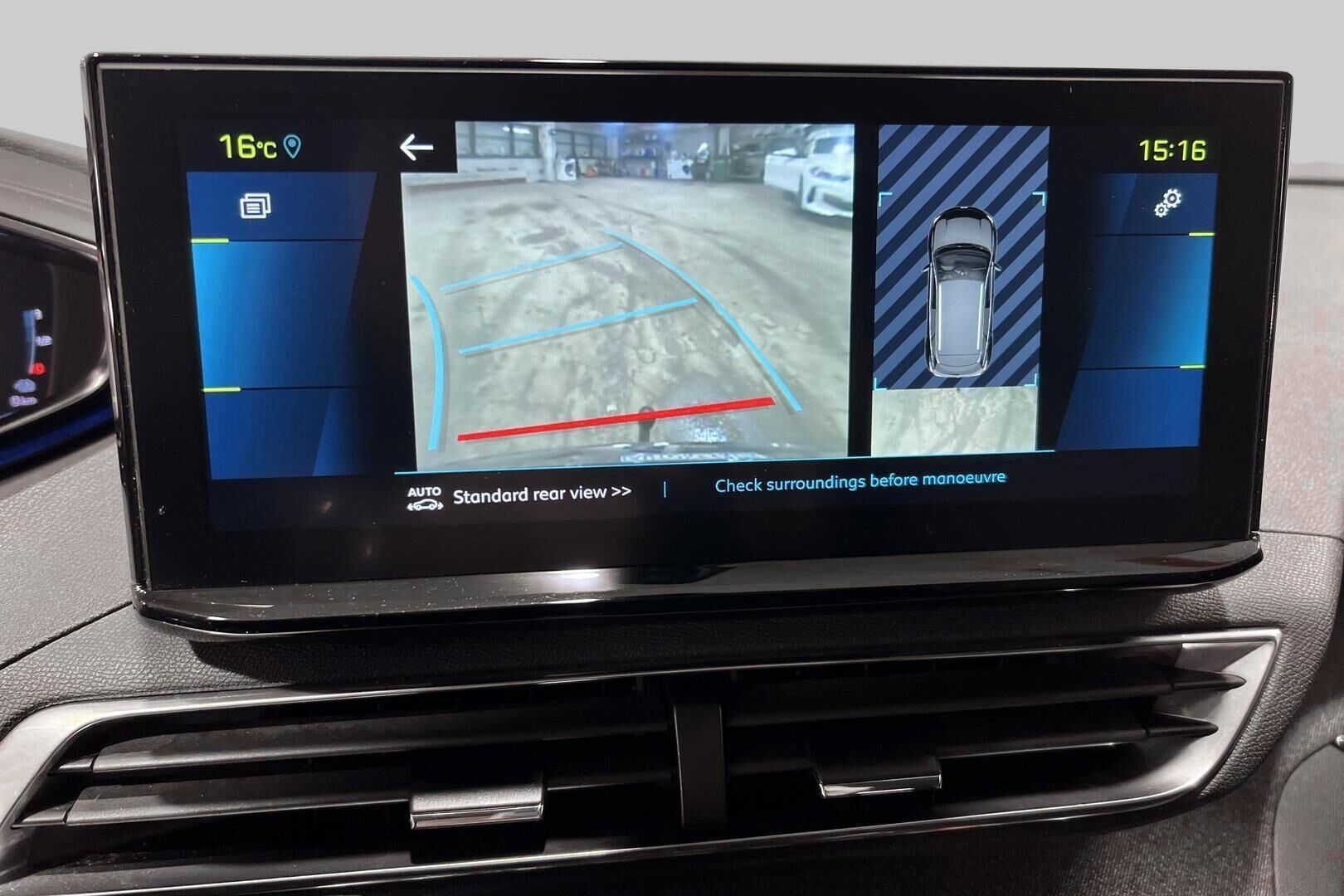 Peugeot 3008 iso kuva 18