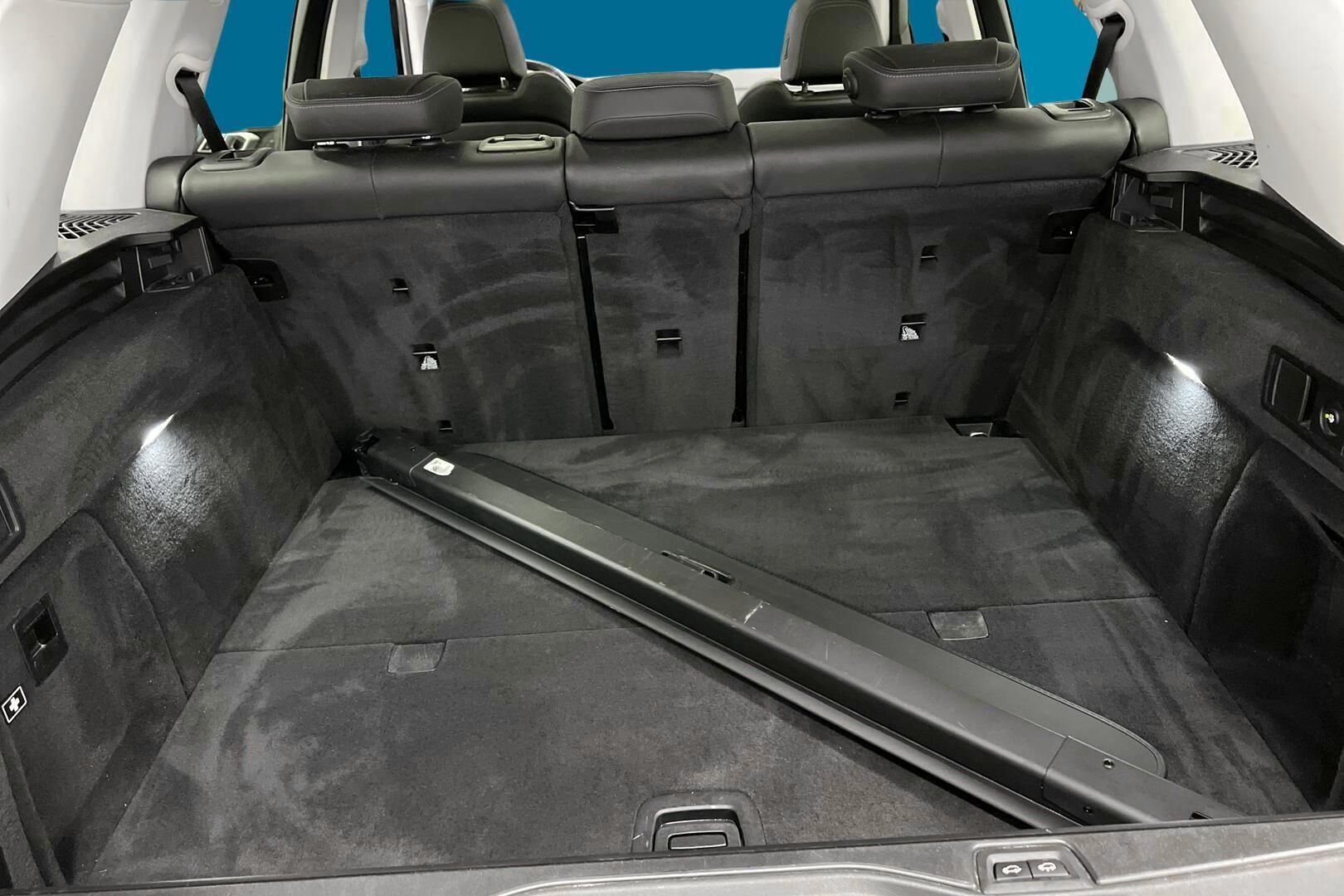 BMW X5 iso kuva 12
