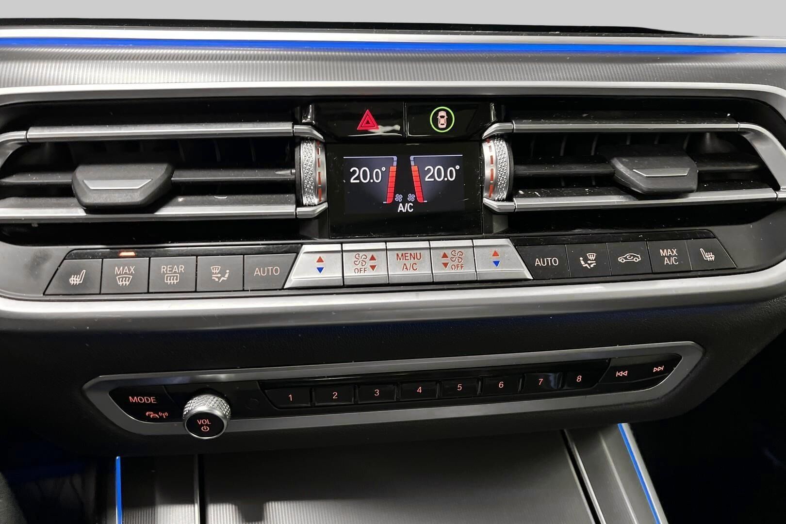BMW X5 iso kuva 16