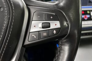 BMW X5 esikatselu 15