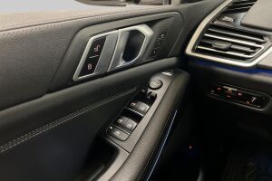 BMW X5 esikatselu 17