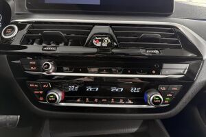BMW 5-SARJA esikatselu 32