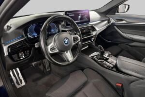 BMW 5-SARJA esikatselu 8