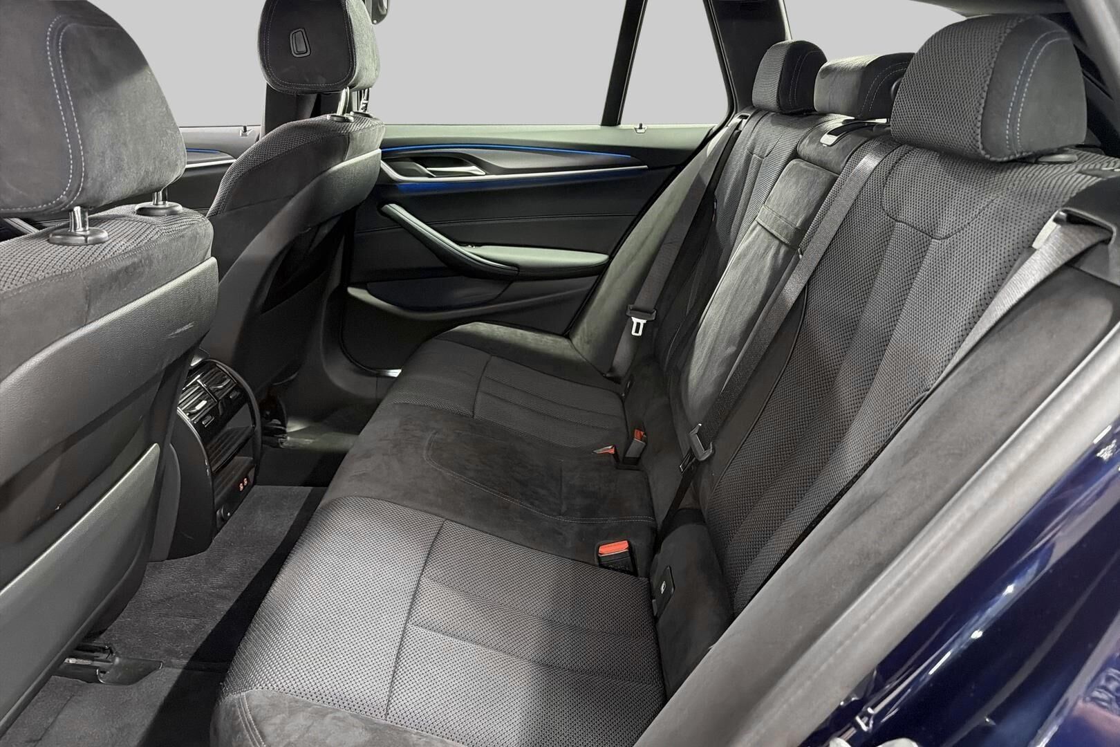 BMW 5-SARJA iso kuva 9