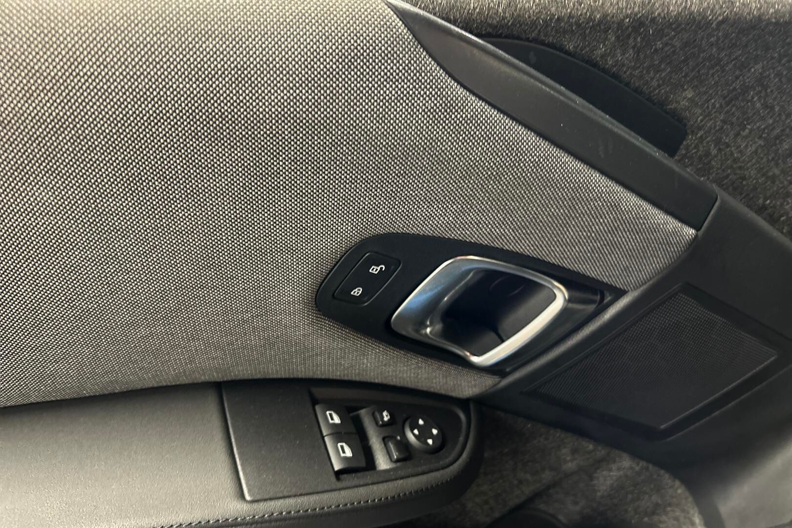 BMW i3 iso kuva 26